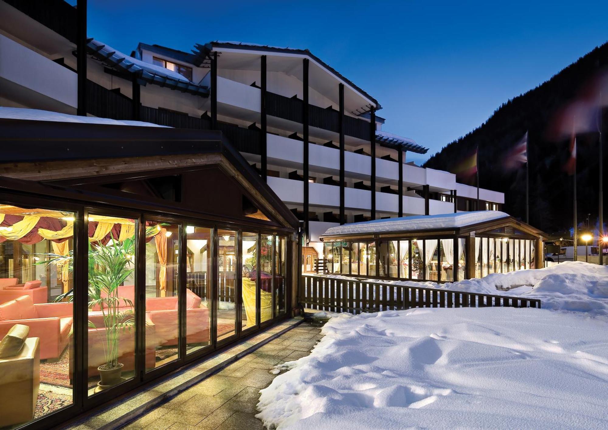 Th La Thuile - Planibel Hotel Exterior foto